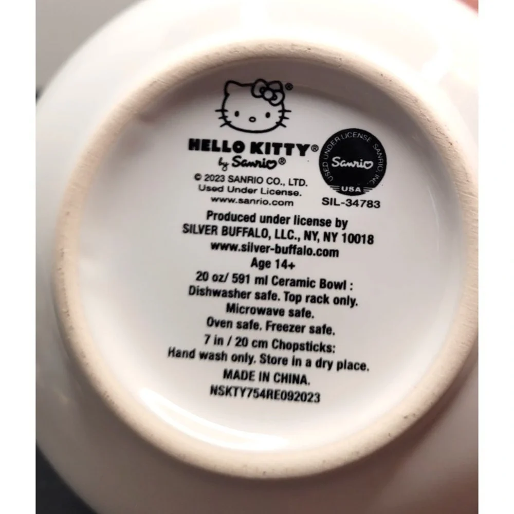 SANRIO Kuromi, Hello Kitty, and Gudetama Noodle Bowls - Lot of 4